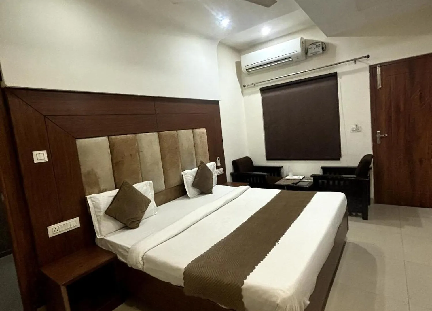Hotel The Safari Zirakpur