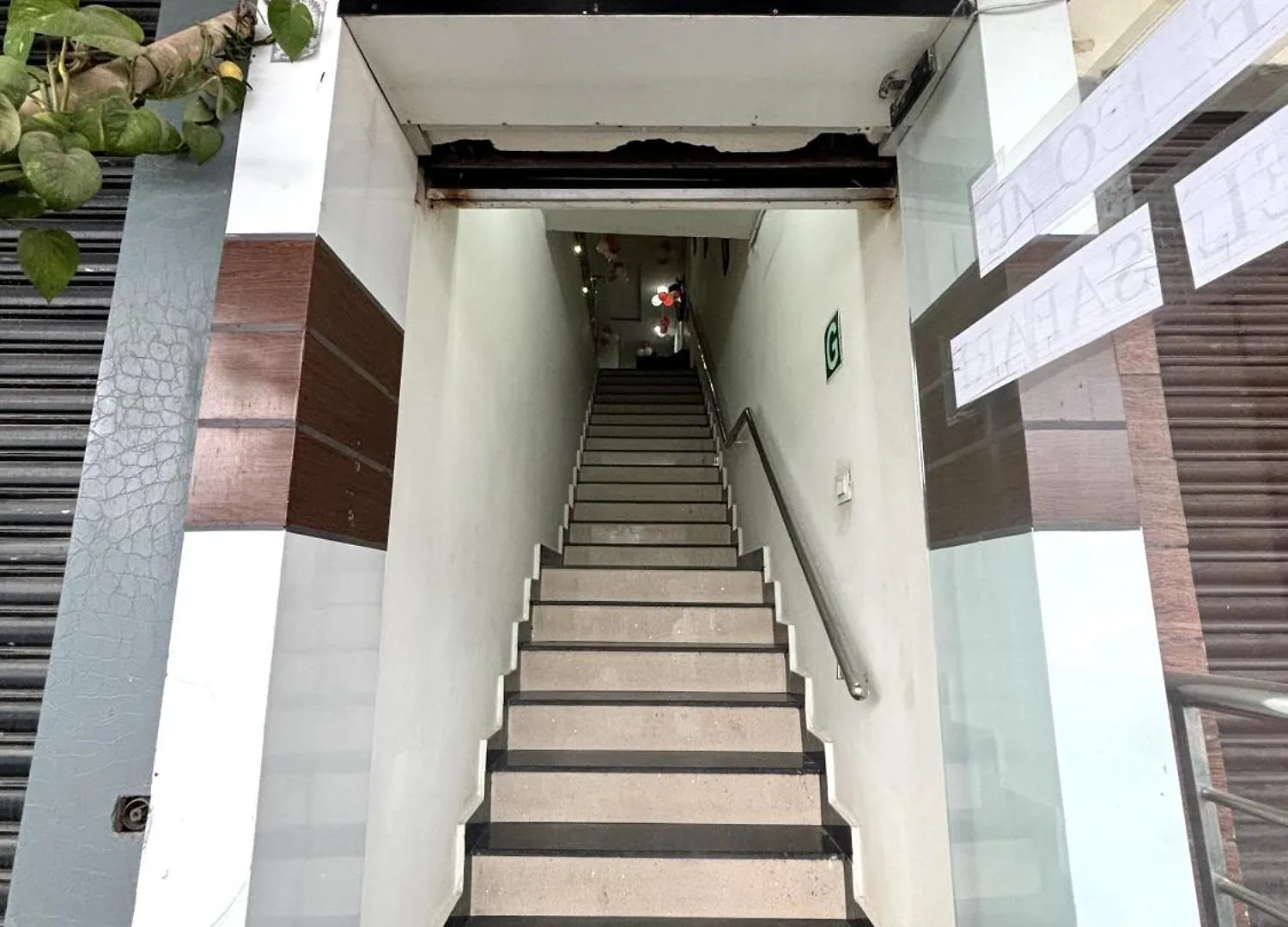 Hotel The Safari Zirakpur