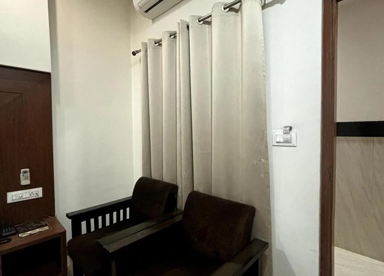 Hotel The Safari Zirakpur
