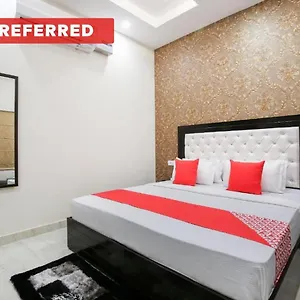 Oyo 47169 Prime Hotel