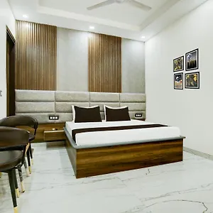 O Platinum Hotel